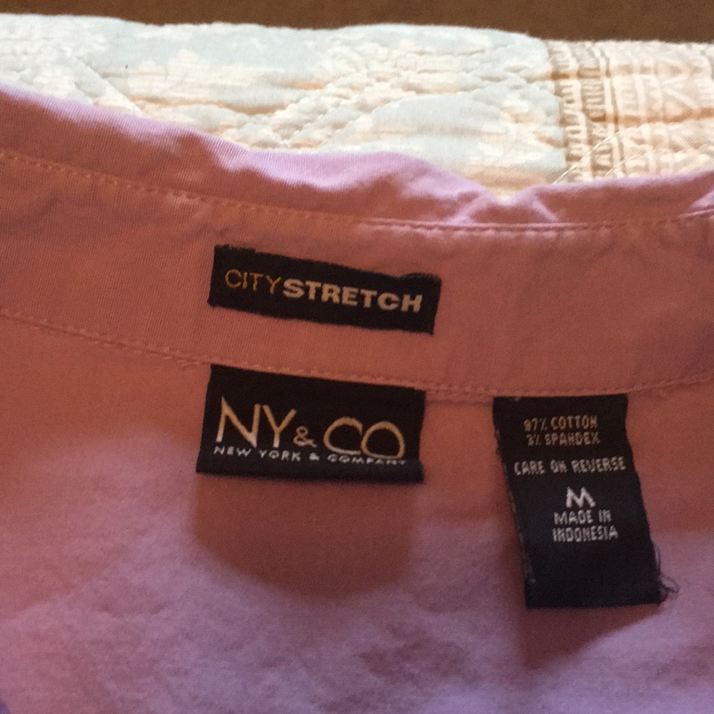 Button down blouse - Picture 3 of 3